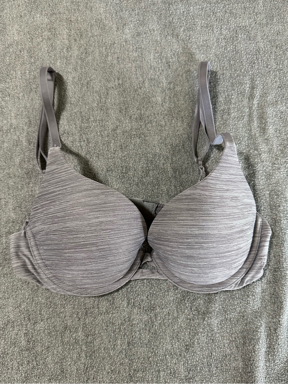 Victoria's Secret Heathered Gray Molded T-Shirt Bra